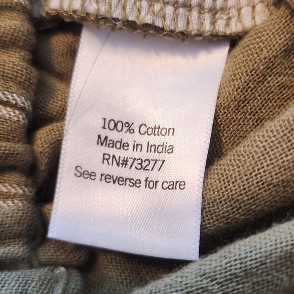 SO hi-rise tapered pants size medium - Picture 4 of 5